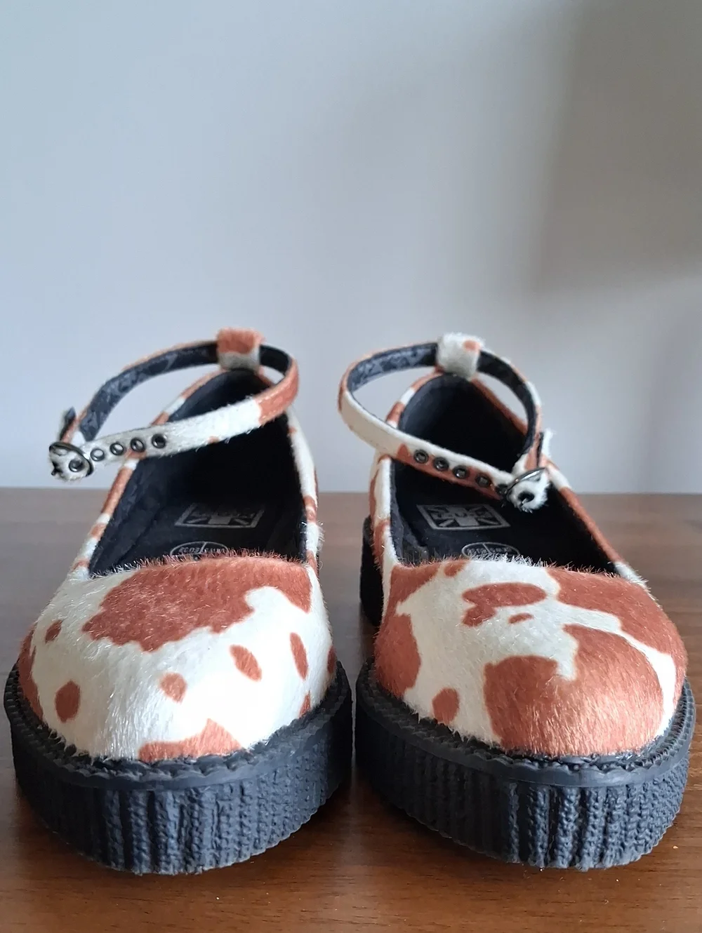 T.U.K. Brown Cow Print Pointed Ankle Strap Ballet Creeper ** Size 7